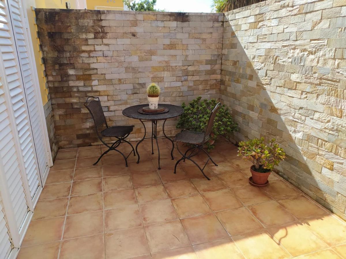 Cheerful 3 Bedroom Town House With Garage 特格斯特 外观 照片