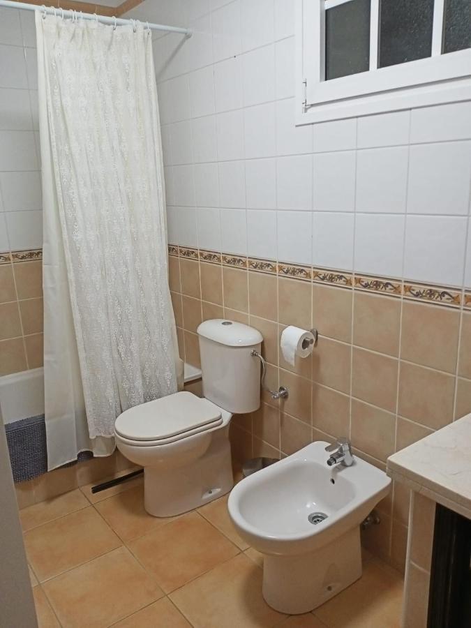 Cheerful 3 Bedroom Town House With Garage 特格斯特 外观 照片