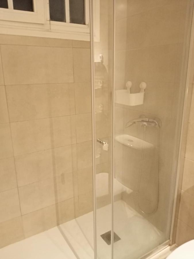 Cheerful 3 Bedroom Town House With Garage 特格斯特 外观 照片