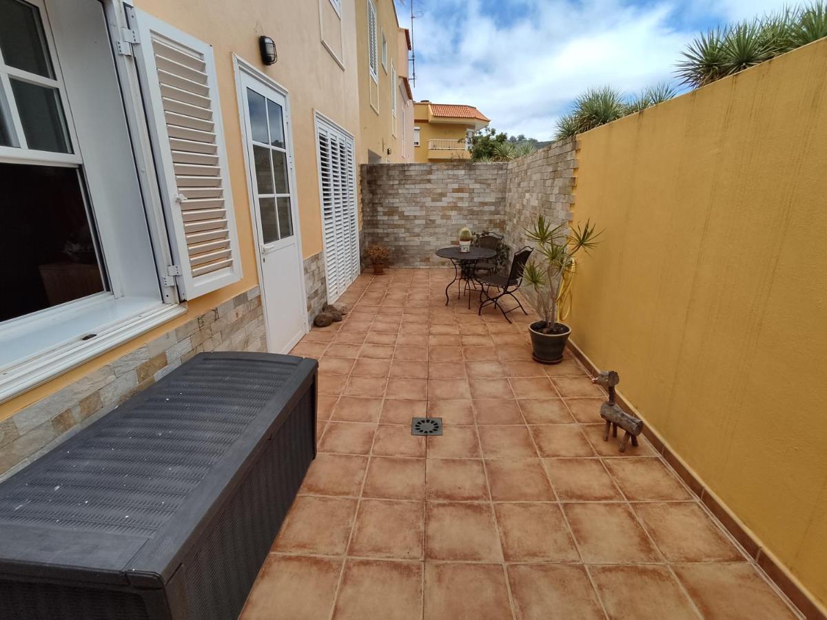 Cheerful 3 Bedroom Town House With Garage 特格斯特 外观 照片